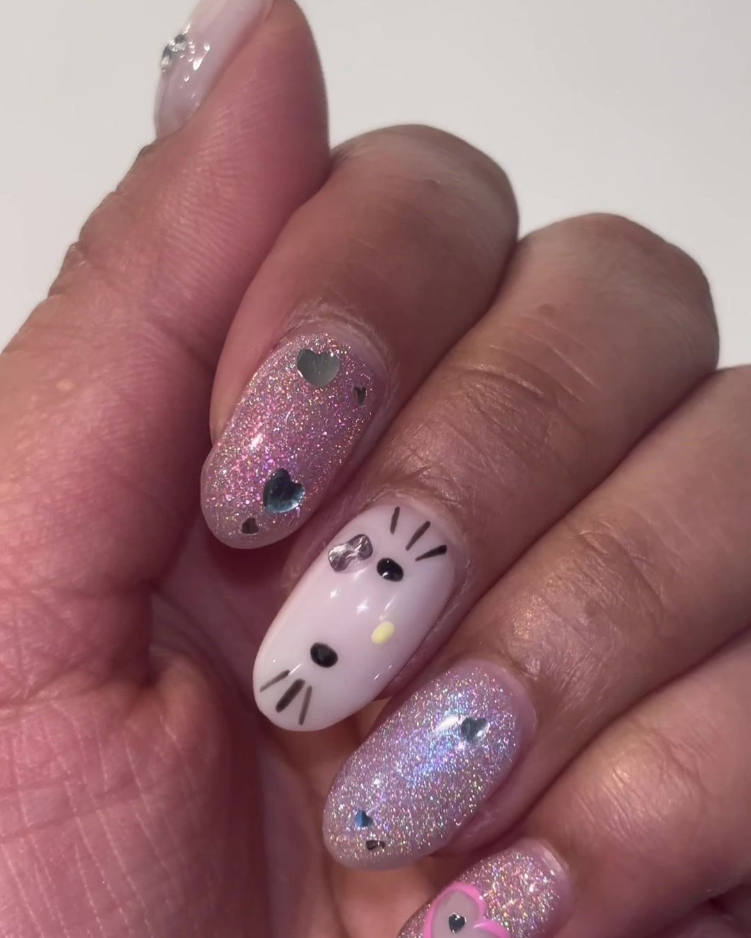 Holographic Hello Kitty nail art
